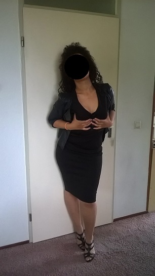 Studente Kitty (21) vandaag weer beschikbaar voor escort/carsex.