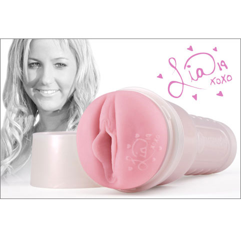 Fleshlight - Lia 19