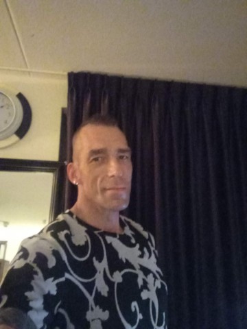 Man 47 wil geile Sex met travestiet 