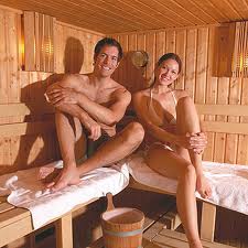 2012 beginnen met een geile massage en sauna