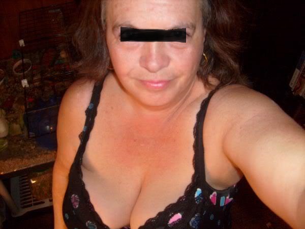 GEILE VROUW (47) UIT GRONINGEN                       .